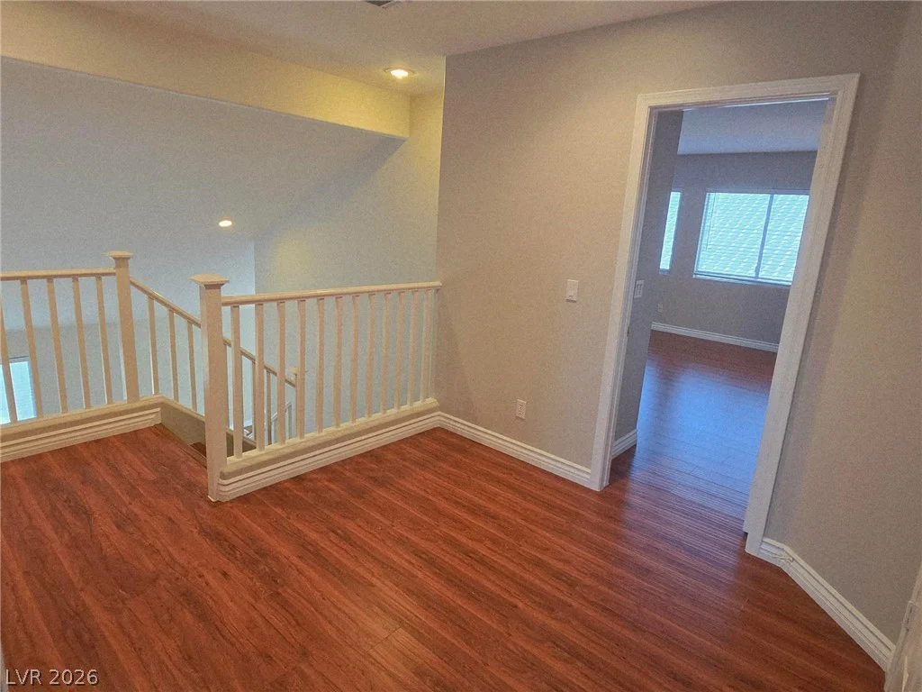 8998 Odense, Las Vegas, NV 89147
