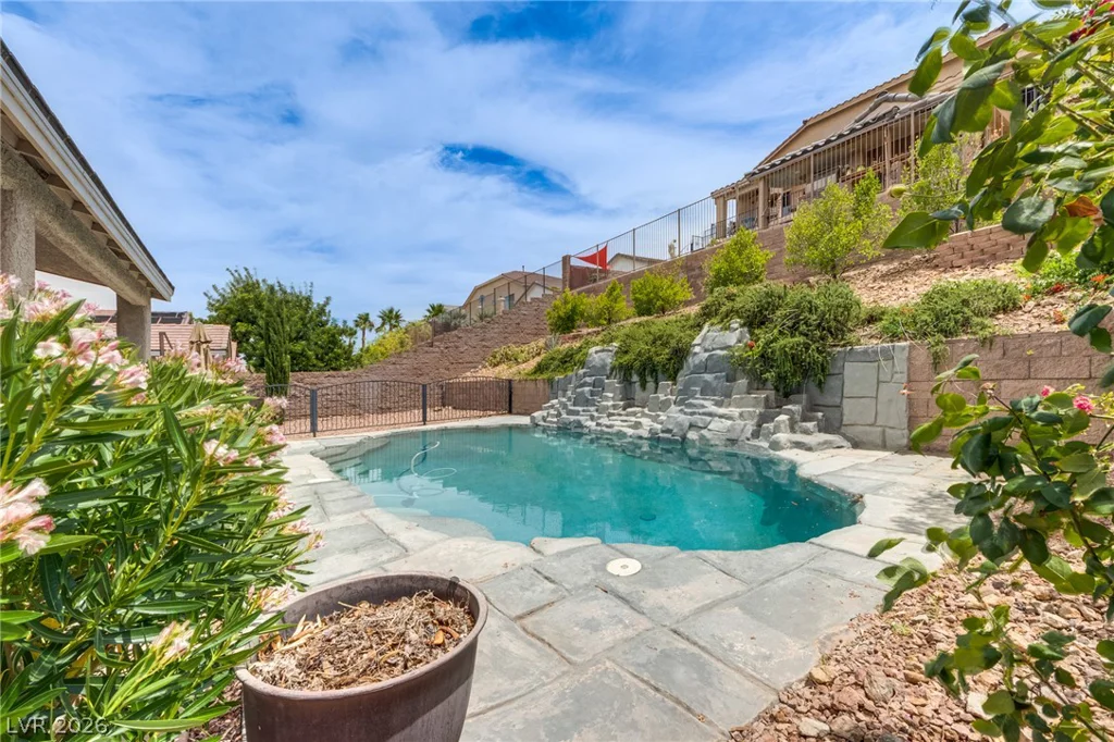 2393 Stansbury, Henderson, NV 89052