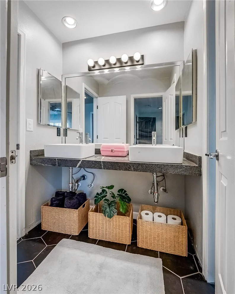 2393 Stansbury, Henderson, NV 89052