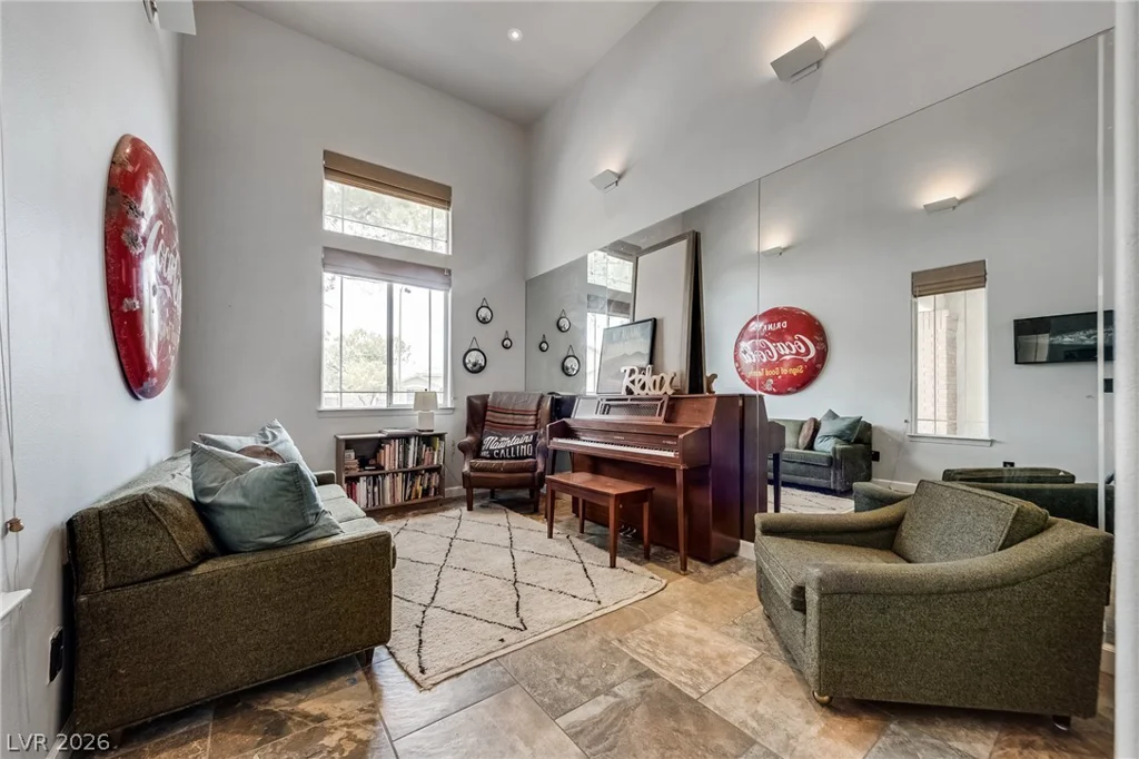 2393 Stansbury, Henderson, NV 89052