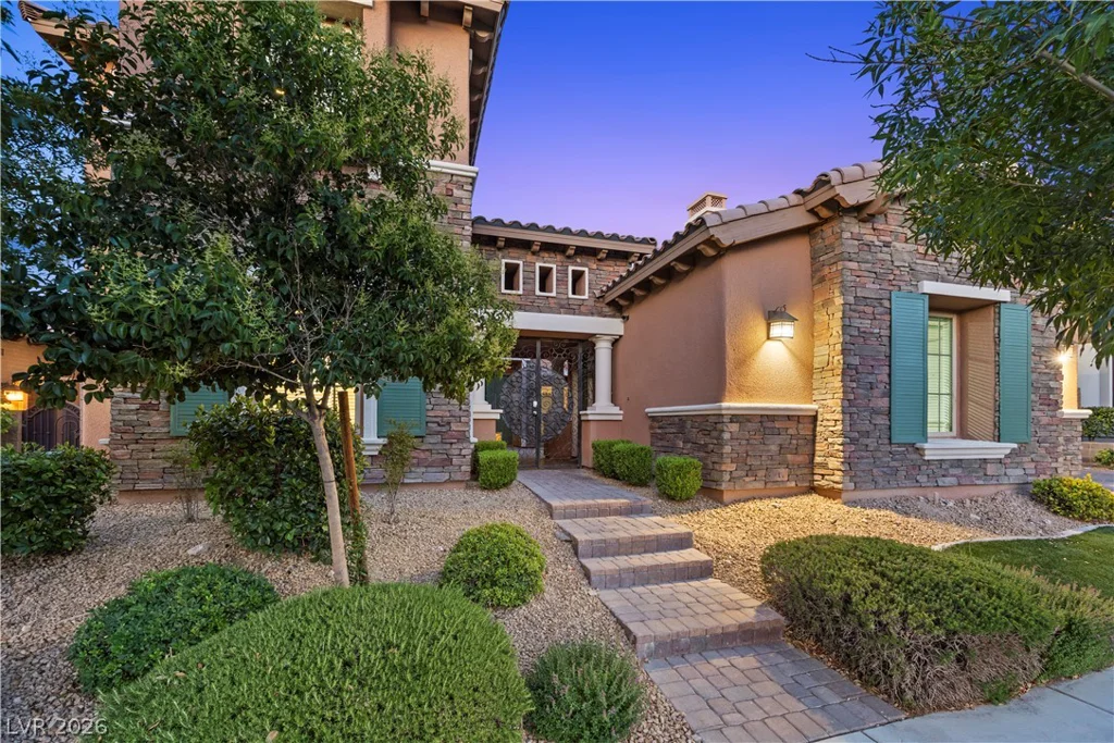 8 Tea Olive, Las Vegas, NV 89141