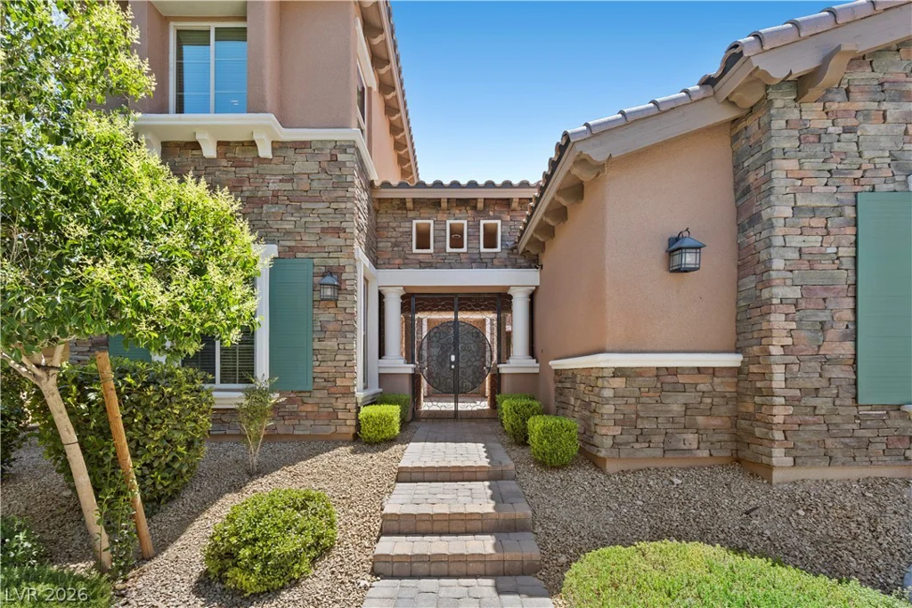 8 Tea Olive, Las Vegas, NV 89141