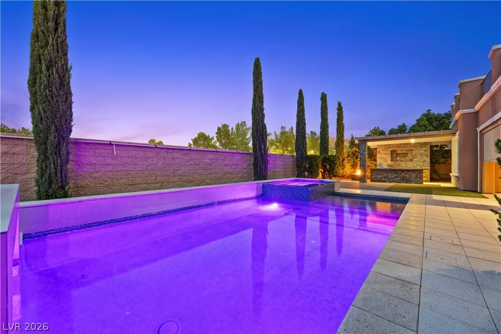 8 Tea Olive, Las Vegas, NV 89141