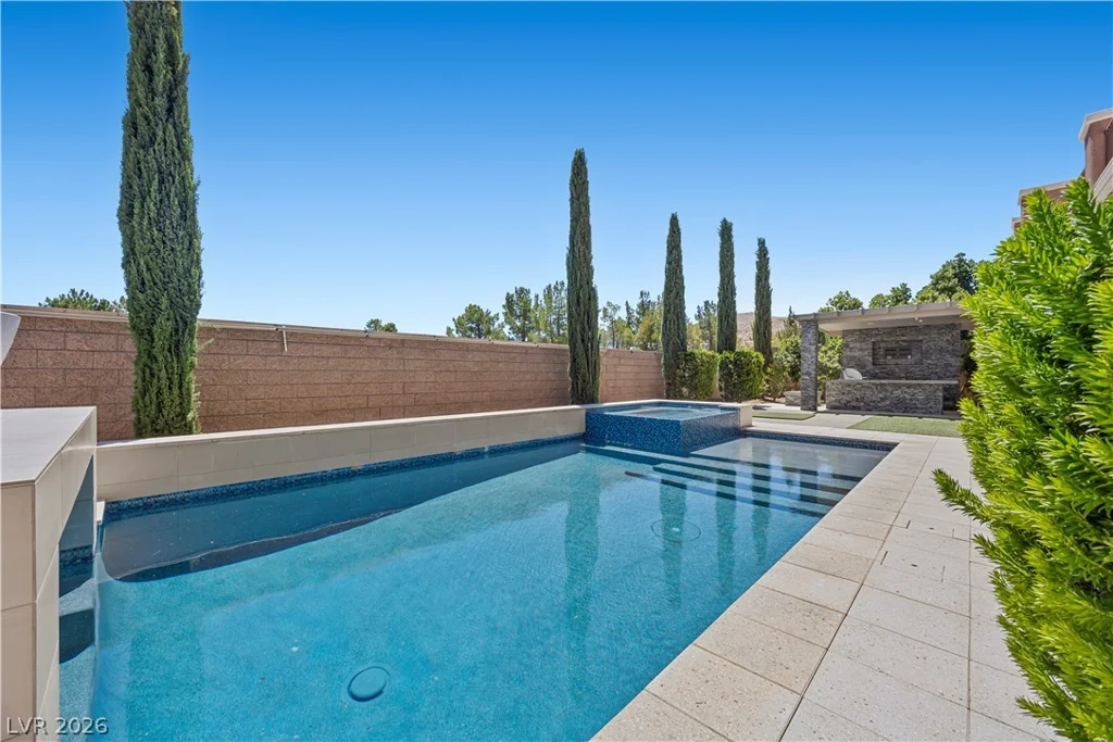 8 Tea Olive, Las Vegas, NV 89141