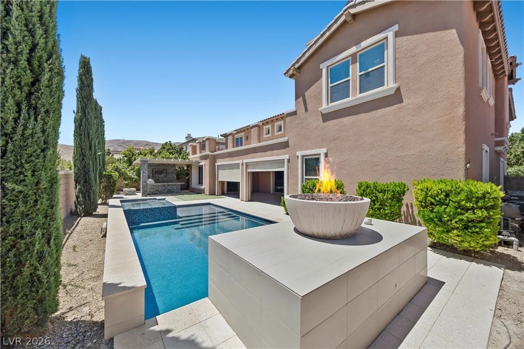 8 Tea Olive, Las Vegas, NV 89141