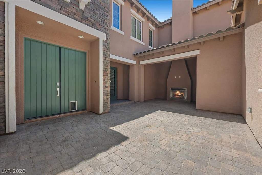 8 Tea Olive, Las Vegas, NV 89141