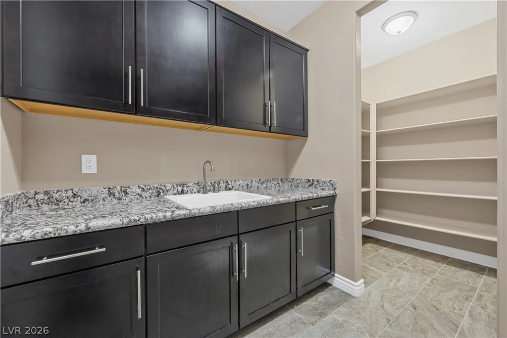 8 Tea Olive, Las Vegas, NV 89141