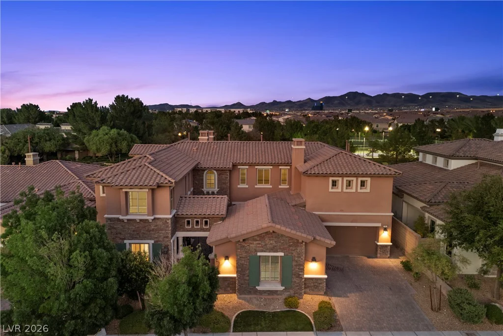 8 Tea Olive, Las Vegas, NV 89141