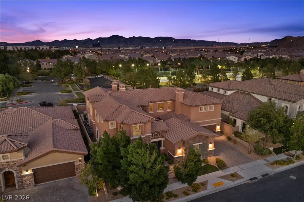 8 Tea Olive, Las Vegas, NV 89141