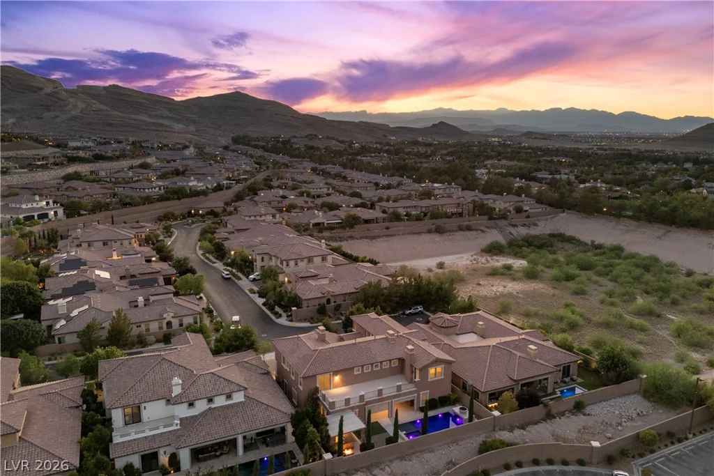 8 Tea Olive, Las Vegas, NV 89141