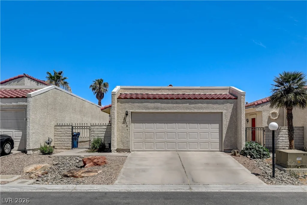 2530 Palace View, Las Vegas, NV 89121
