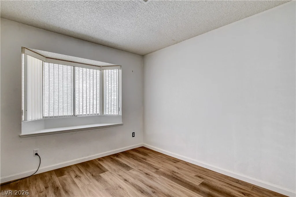 2530 Palace View, Las Vegas, NV 89121
