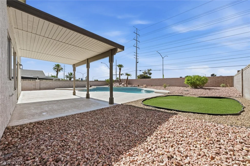 7275 Bridgeview, Las Vegas, NV 89147