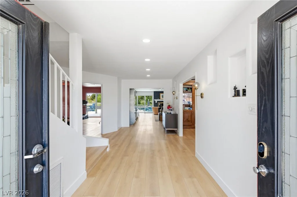 2058 Mohigan, Las Vegas, NV 89169