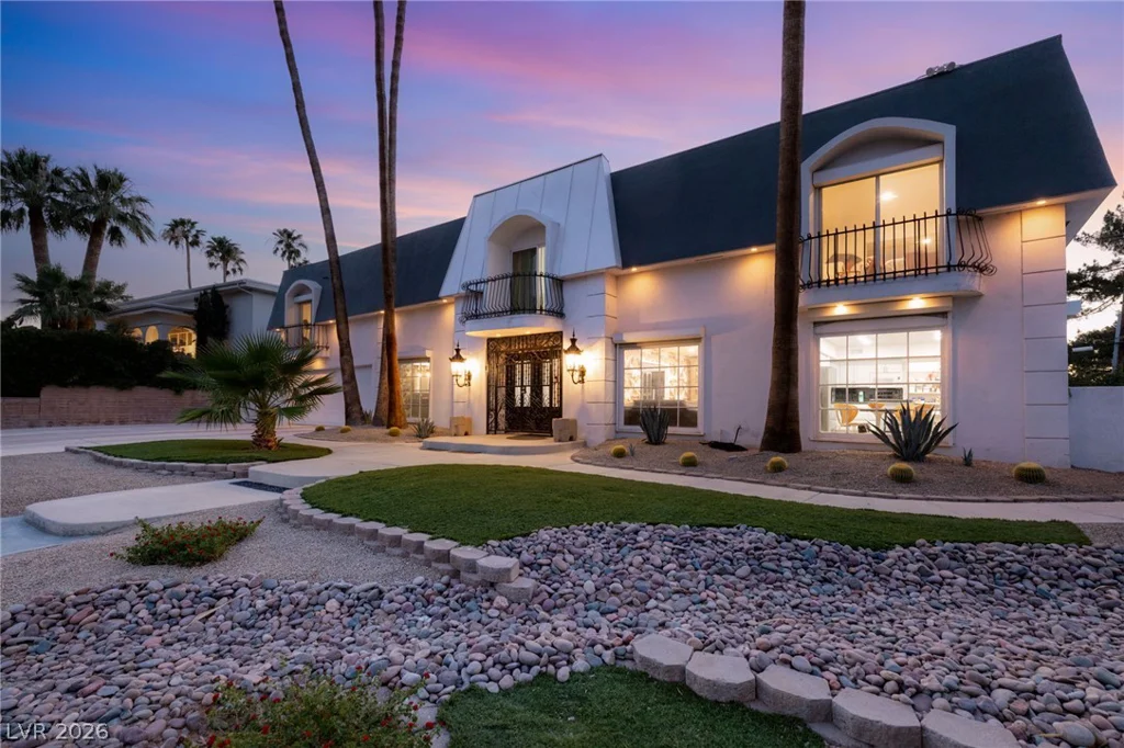 2058 Mohigan, Las Vegas, NV 89169