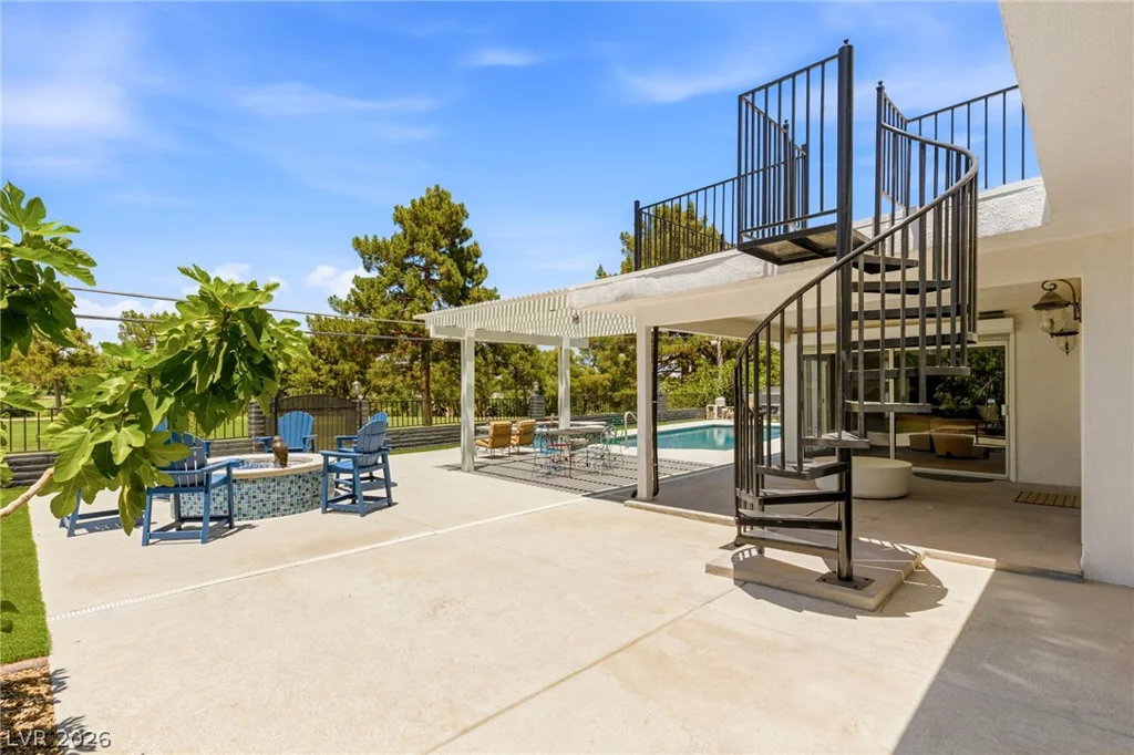 2058 Mohigan, Las Vegas, NV 89169