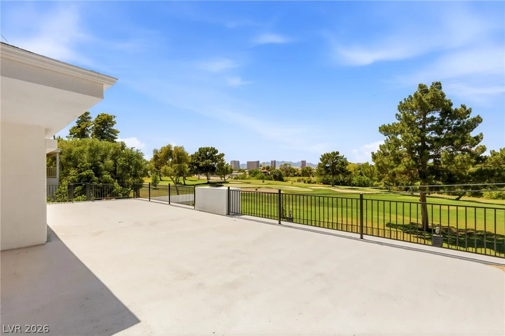 2058 Mohigan, Las Vegas, NV 89169