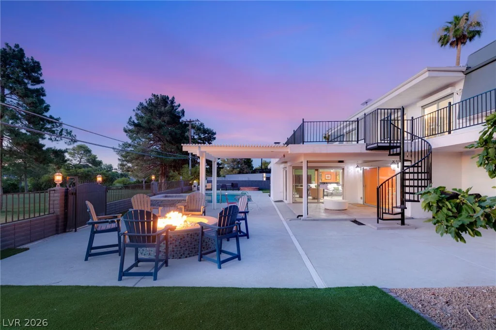 2058 Mohigan, Las Vegas, NV 89169