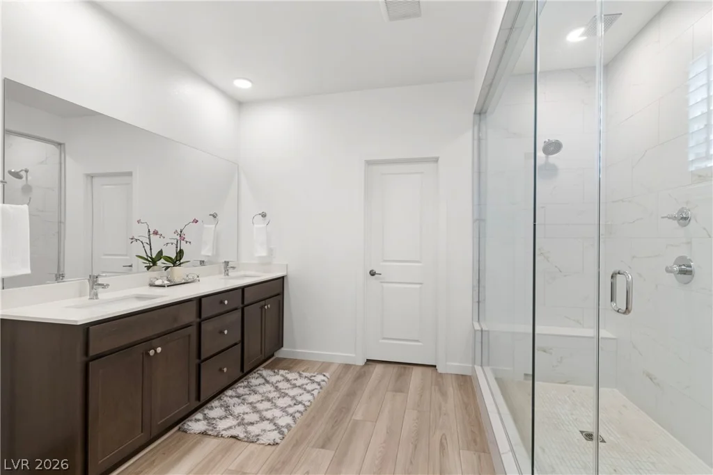 1422 Crimson Sunbird, North Las Vegas, NV 89084
