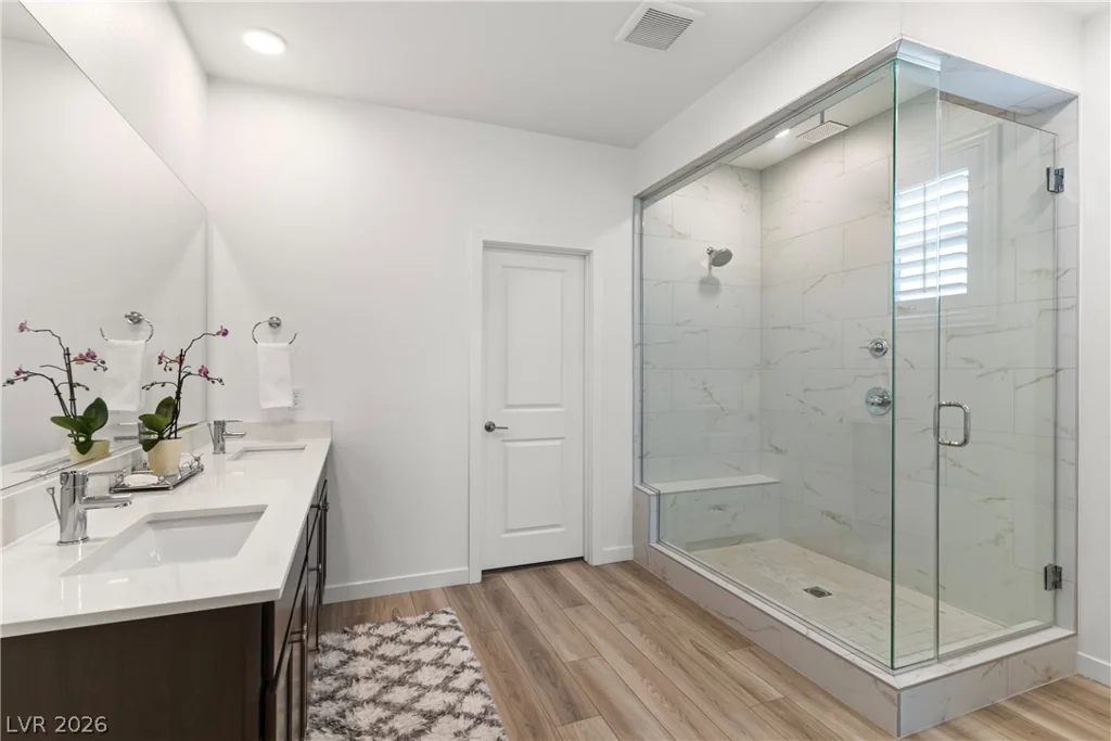 1422 Crimson Sunbird, North Las Vegas, NV 89084