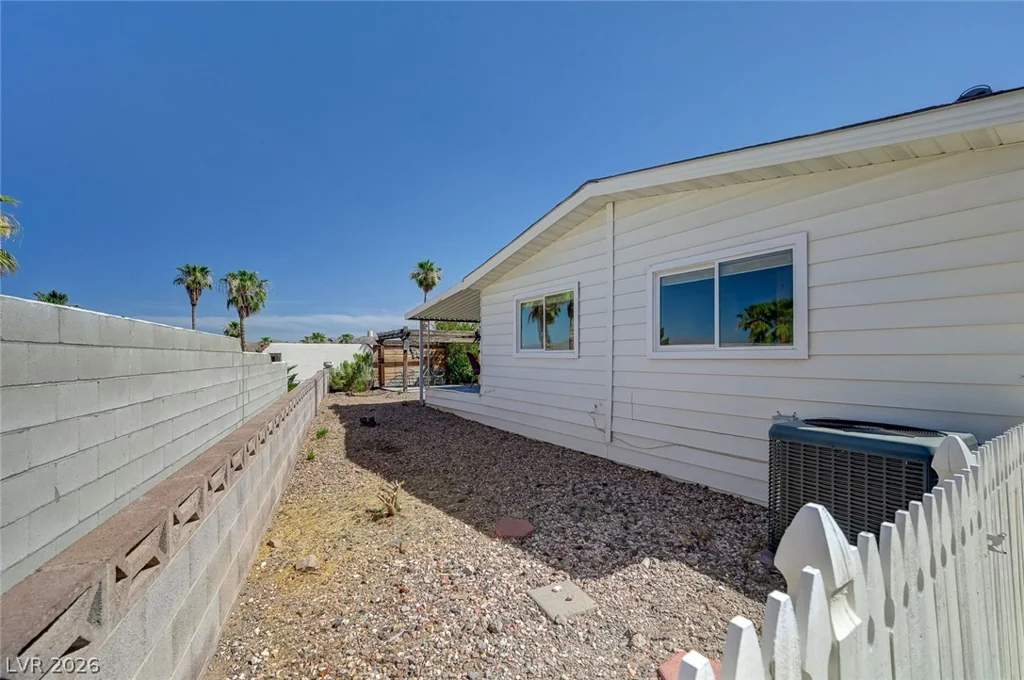 668 Mount Blackburn, Boulder City, NV 89005