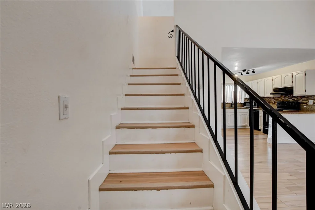 5198 Garden, Las Vegas, NV 89119