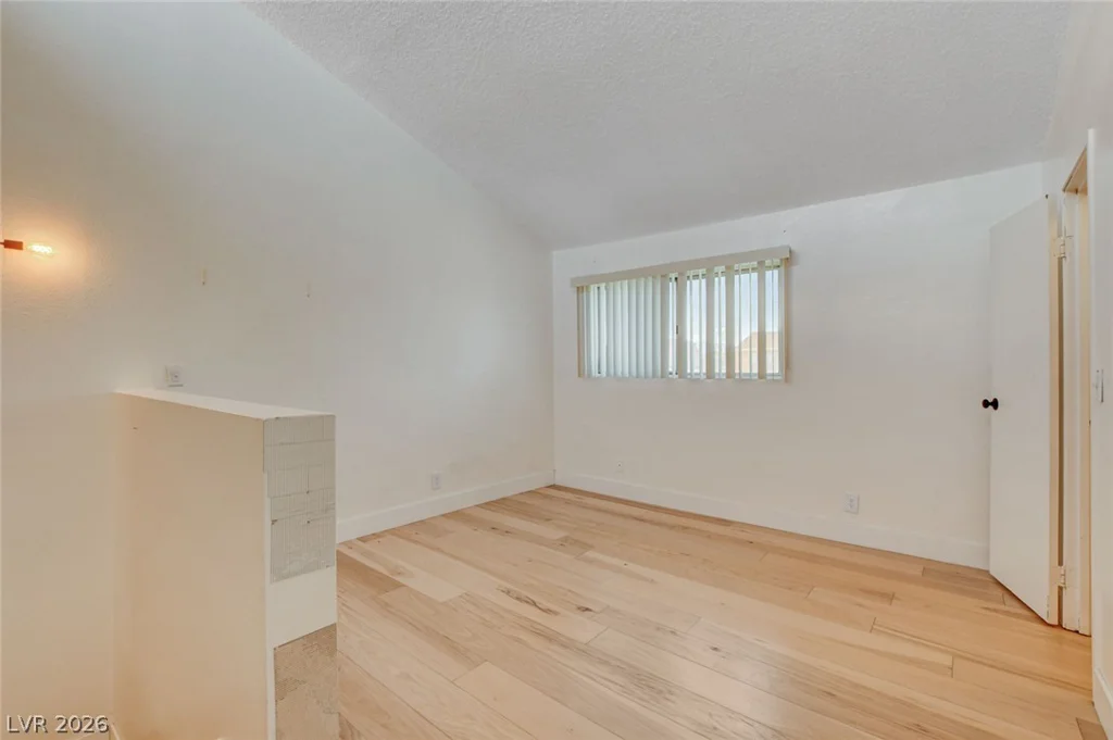 5198 Garden, Las Vegas, NV 89119