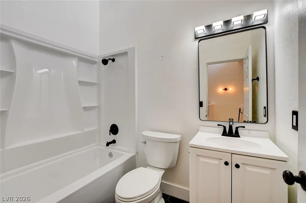 5198 Garden, Las Vegas, NV 89119