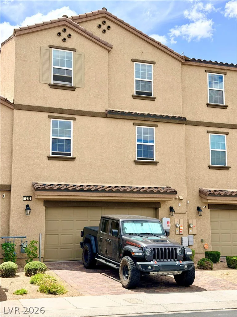 1235 Raritan, Henderson, NV 89002