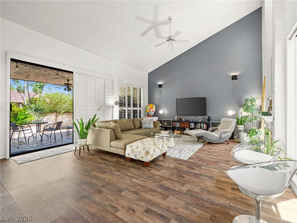 2828 San Lago, Las Vegas, NV 89121