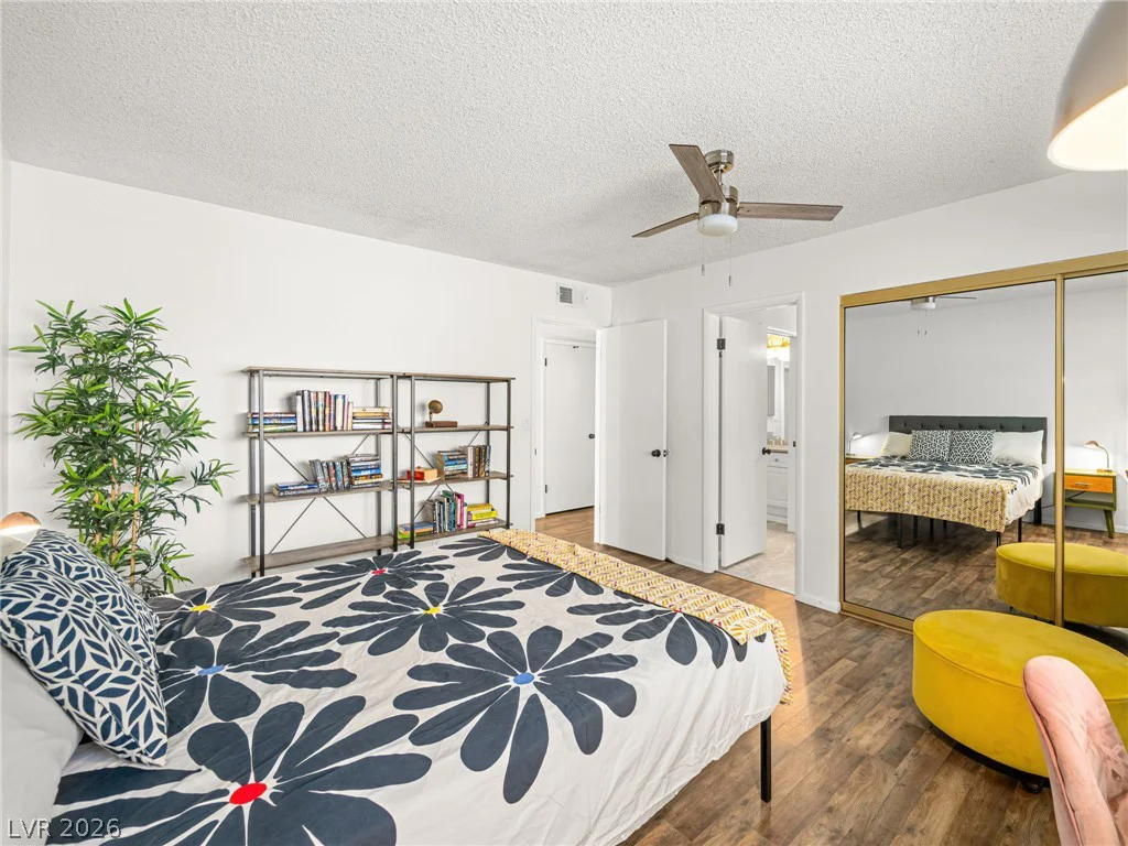 2828 San Lago, Las Vegas, NV 89121
