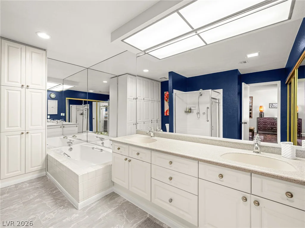 2828 San Lago, Las Vegas, NV 89121