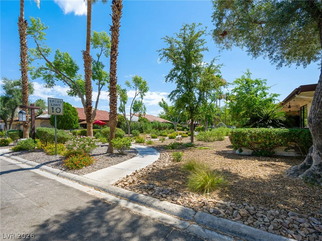 2828 San Lago, Las Vegas, NV 89121