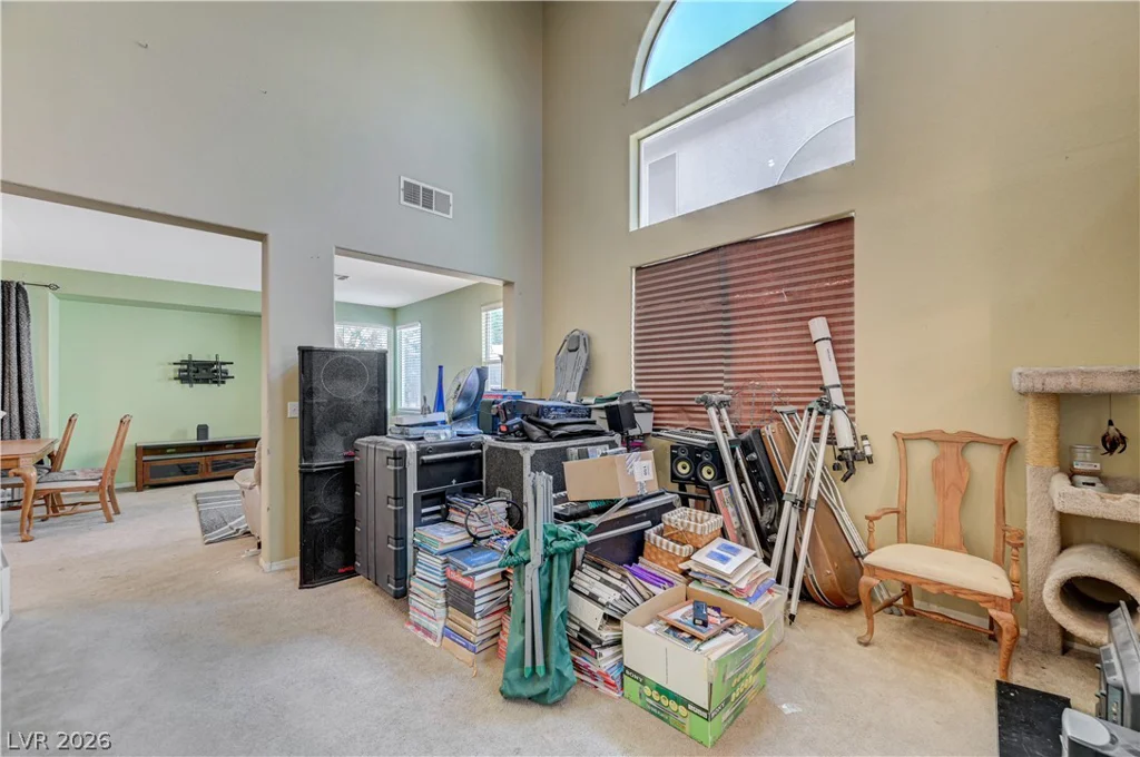 3925 Gold Point, Las Vegas, NV 89129