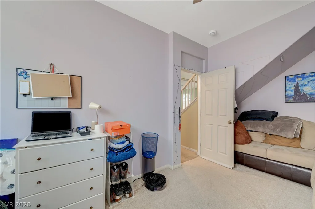 3925 Gold Point, Las Vegas, NV 89129