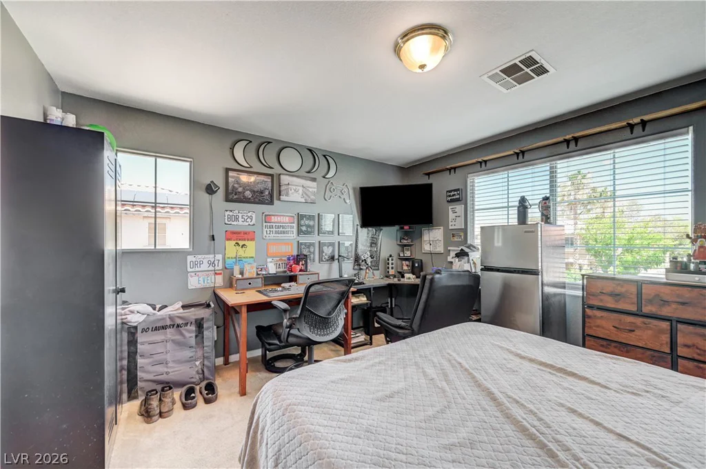 3925 Gold Point, Las Vegas, NV 89129