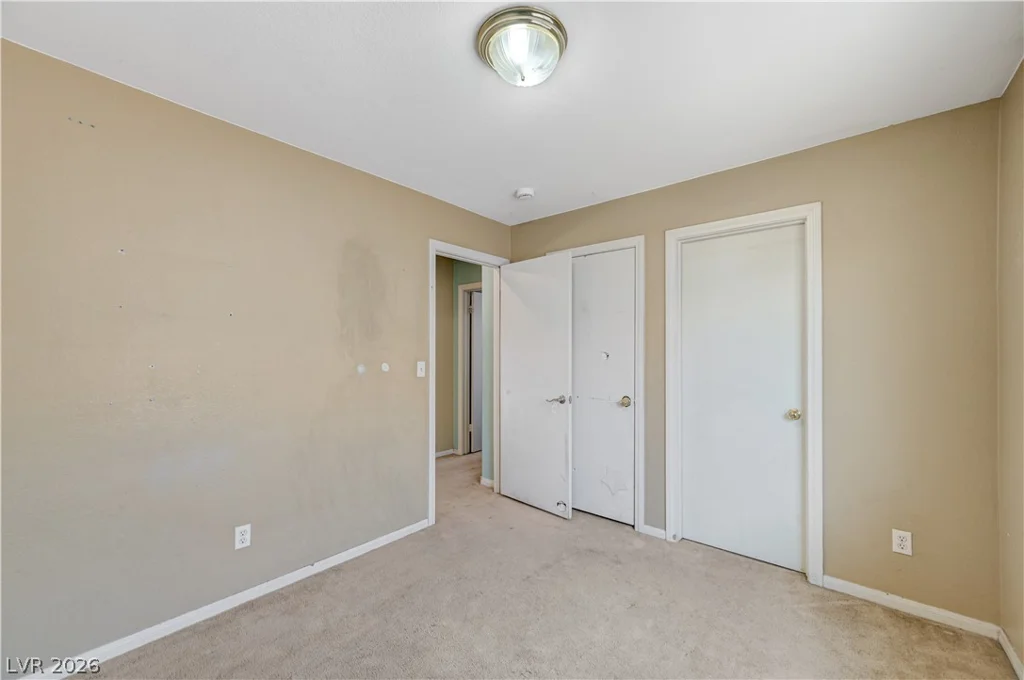 3925 Gold Point, Las Vegas, NV 89129