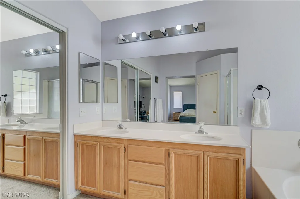 3925 Gold Point, Las Vegas, NV 89129
