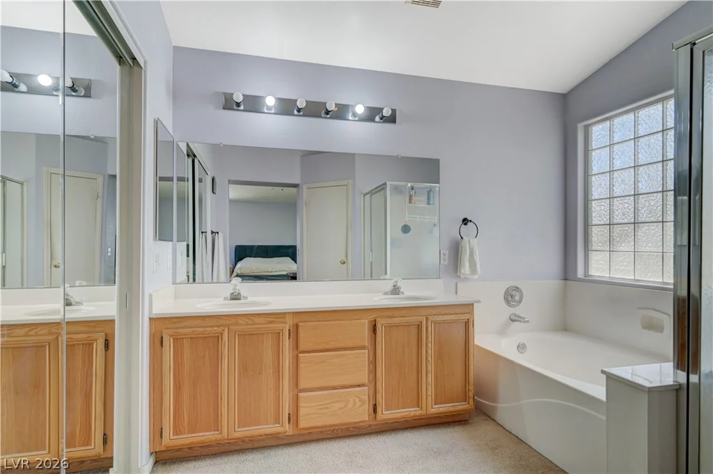 3925 Gold Point, Las Vegas, NV 89129
