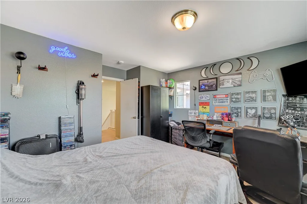 3925 Gold Point, Las Vegas, NV 89129