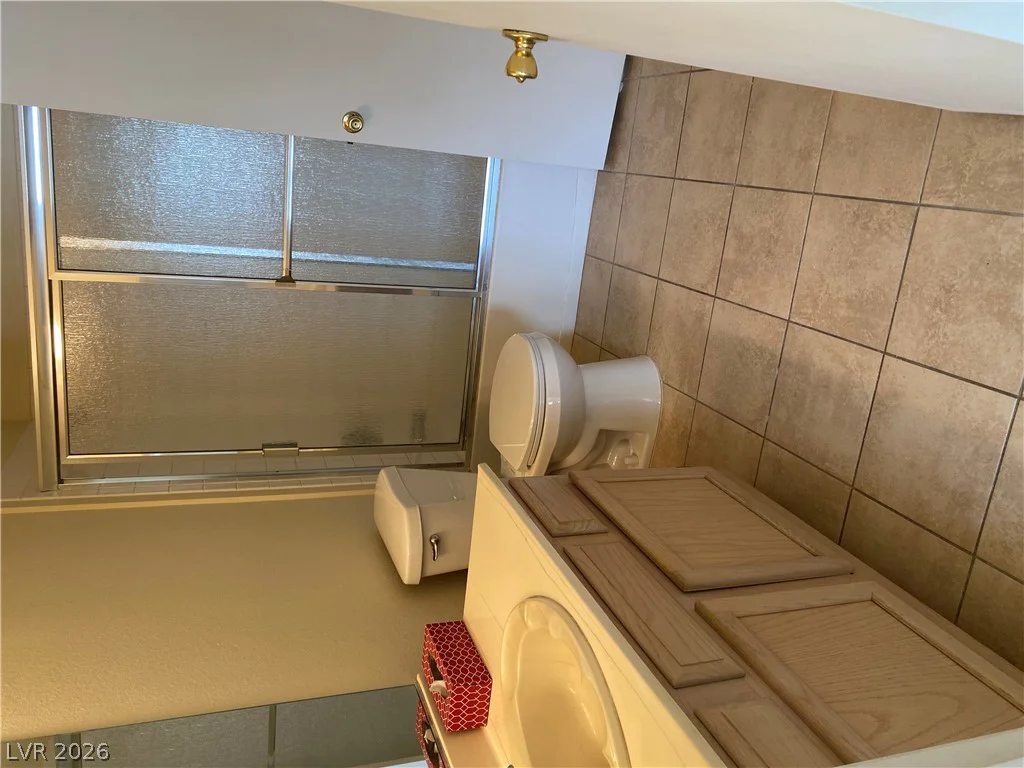 698 Racetrack, Henderson, NV 89015