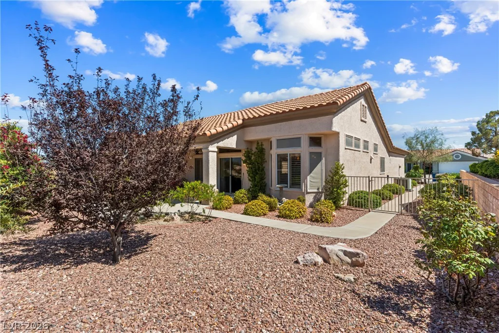 9920 Netherton, Las Vegas, NV 89134