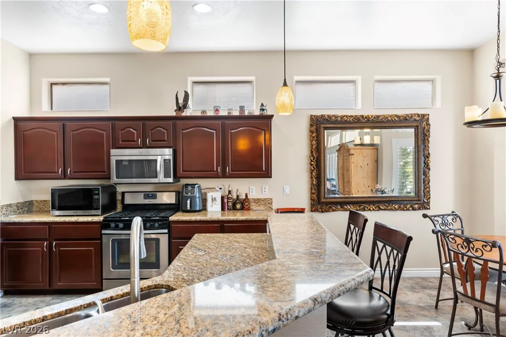 9920 Netherton, Las Vegas, NV 89134