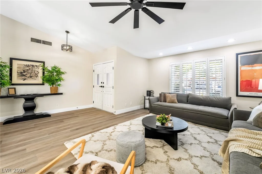 2908 Bernardo, Las Vegas, NV 89102
