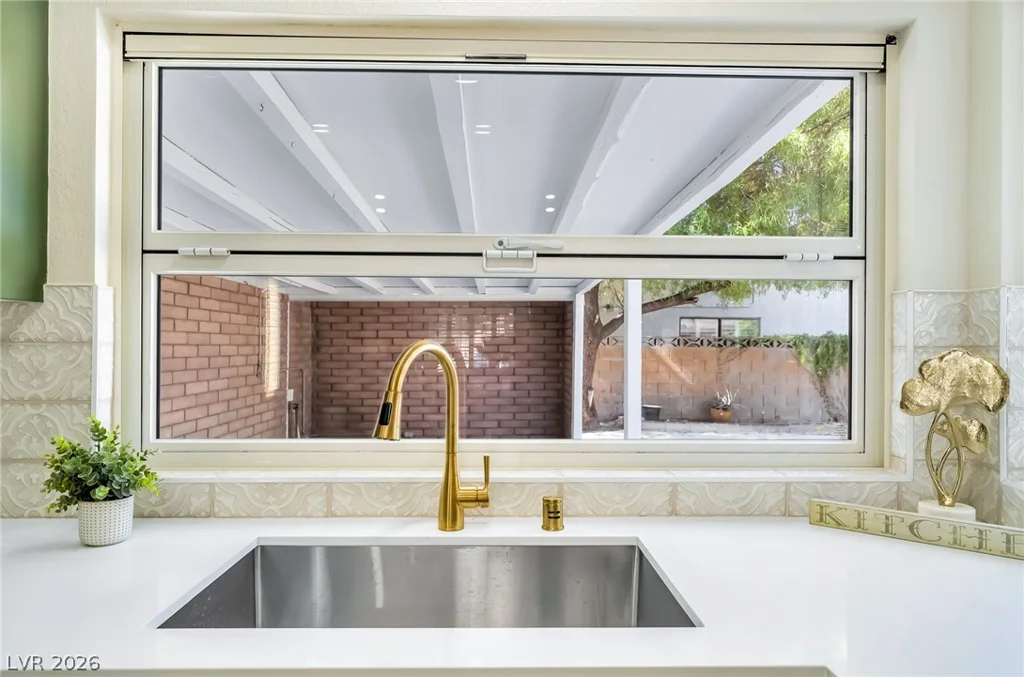 2908 Bernardo, Las Vegas, NV 89102