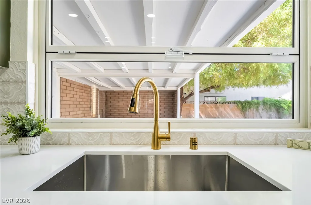 2908 Bernardo, Las Vegas, NV 89102