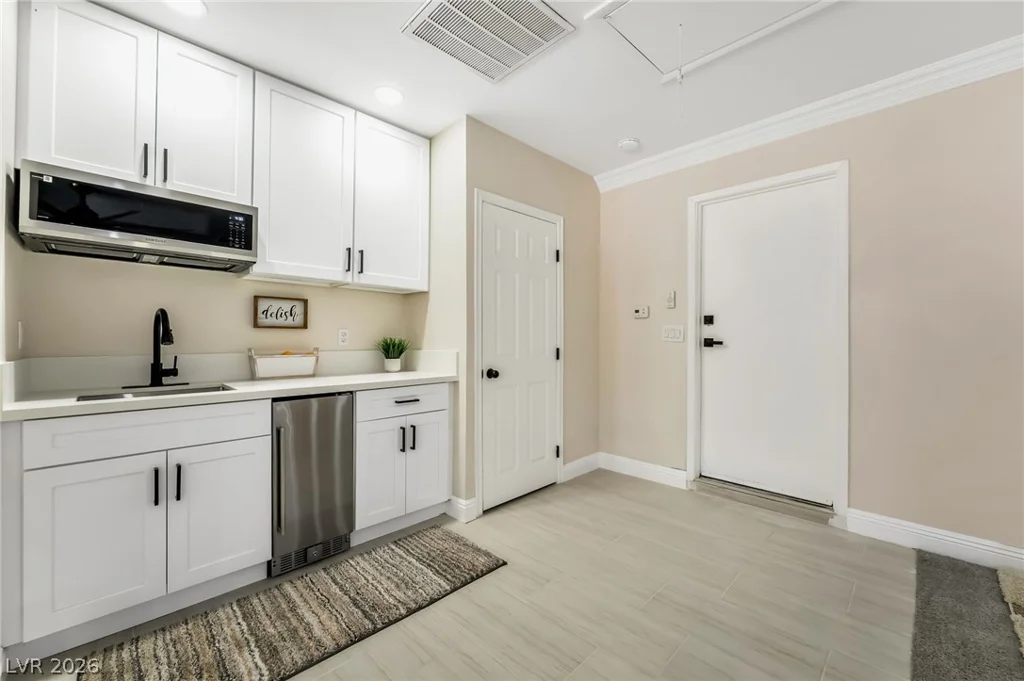 2908 Bernardo, Las Vegas, NV 89102