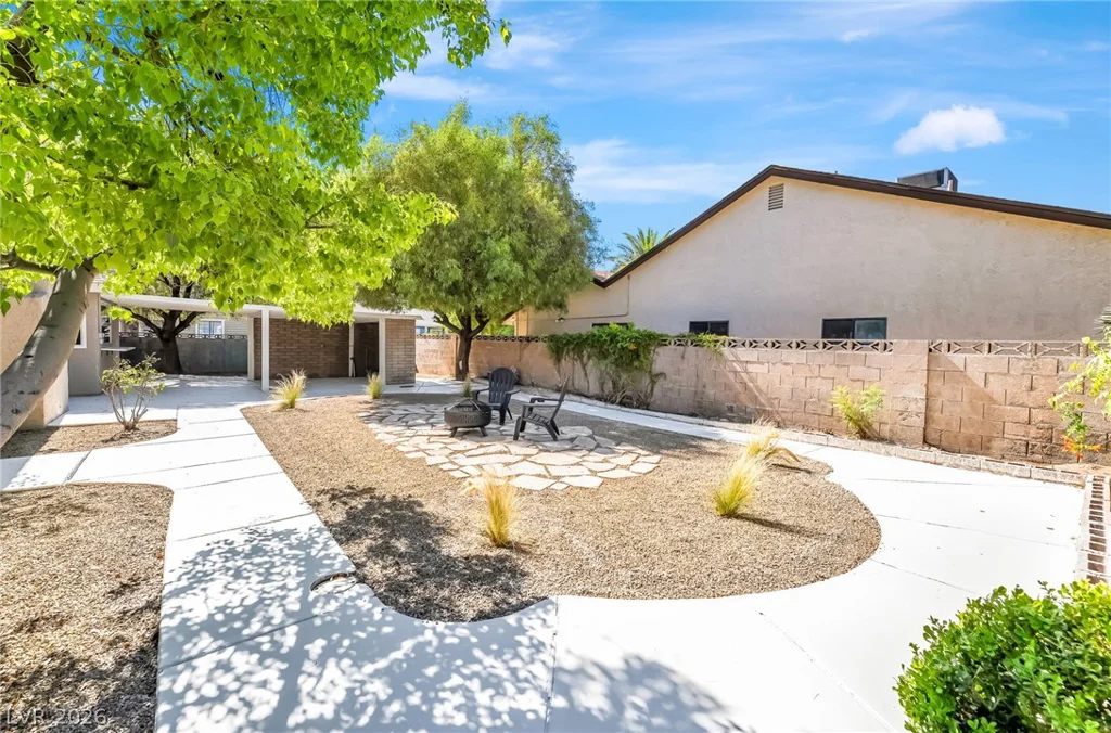 2908 Bernardo, Las Vegas, NV 89102