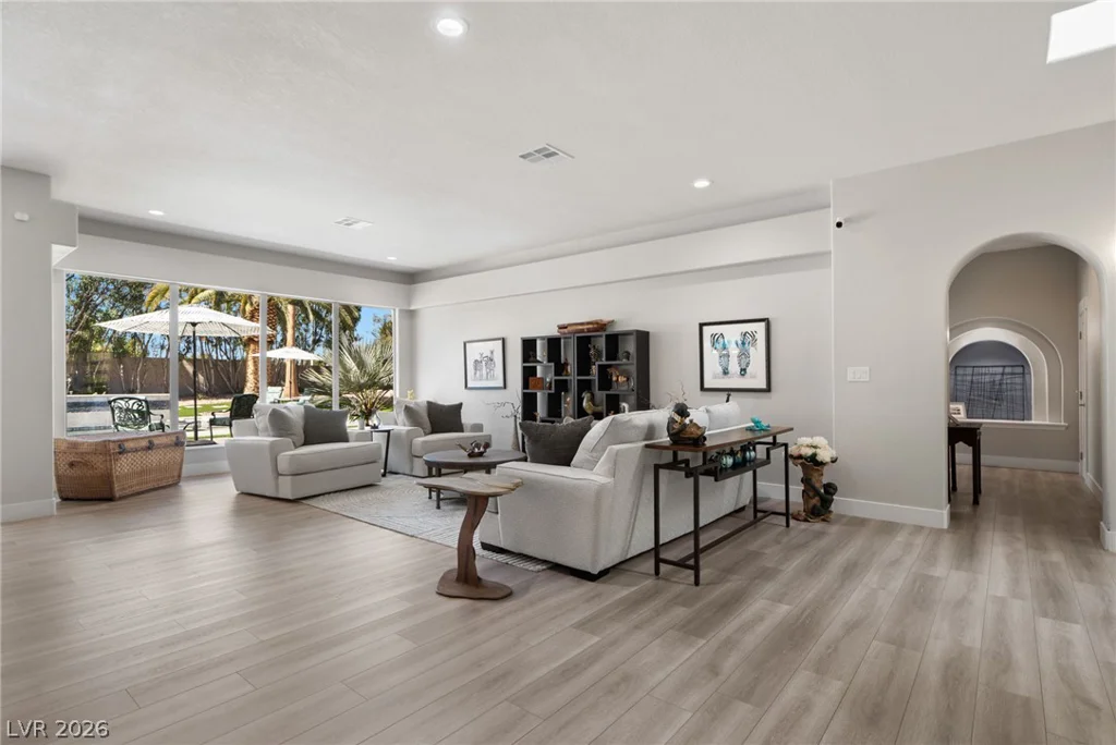 2227 Versailles, Henderson, NV 89074