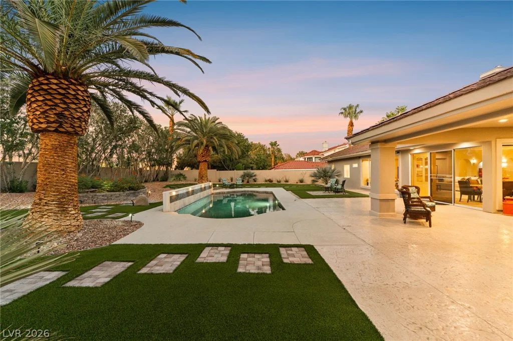 2227 Versailles, Henderson, NV 89074